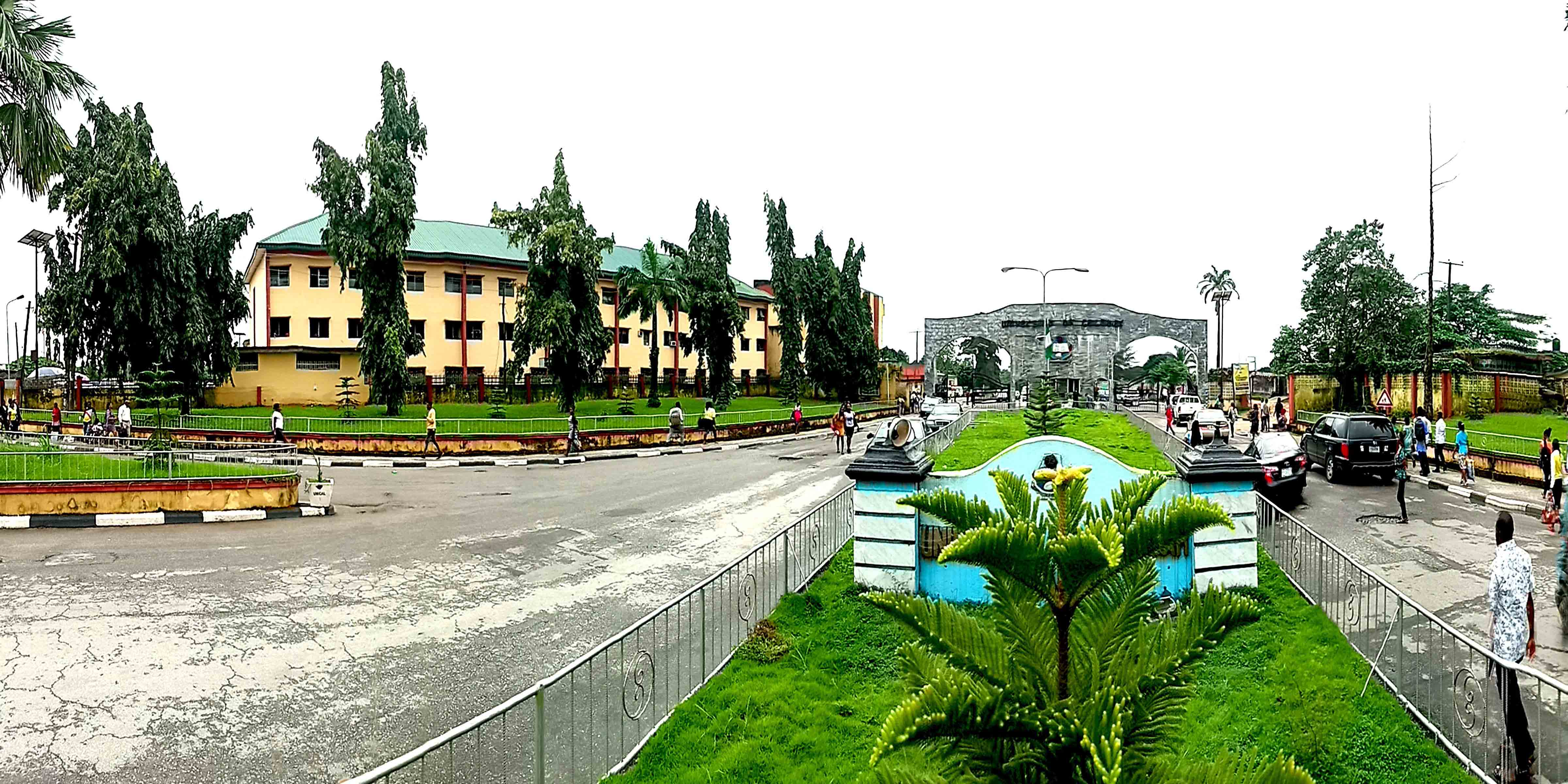 Unical Entrance